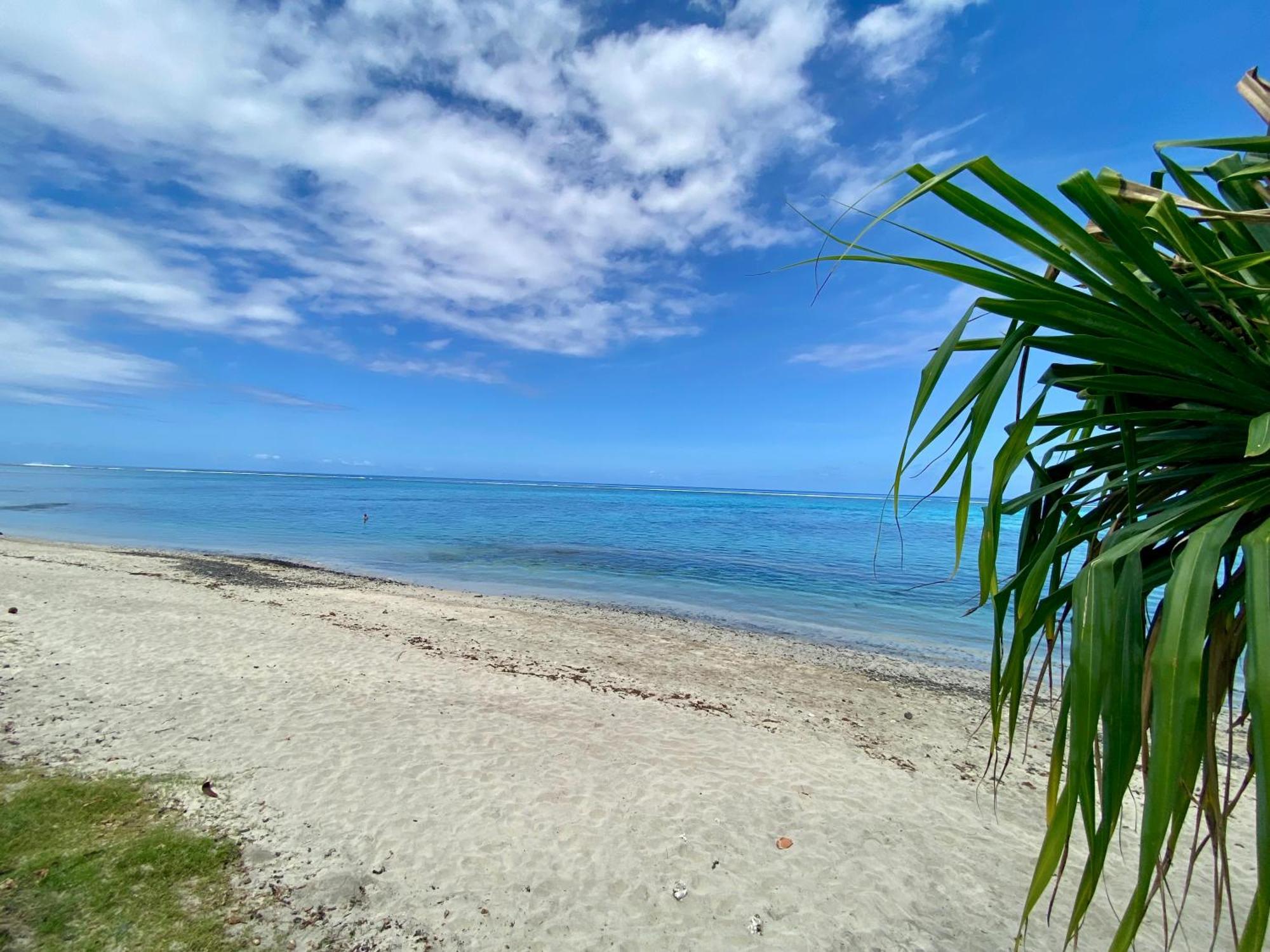 Villa Te Ura Beach Paea Exterior photo