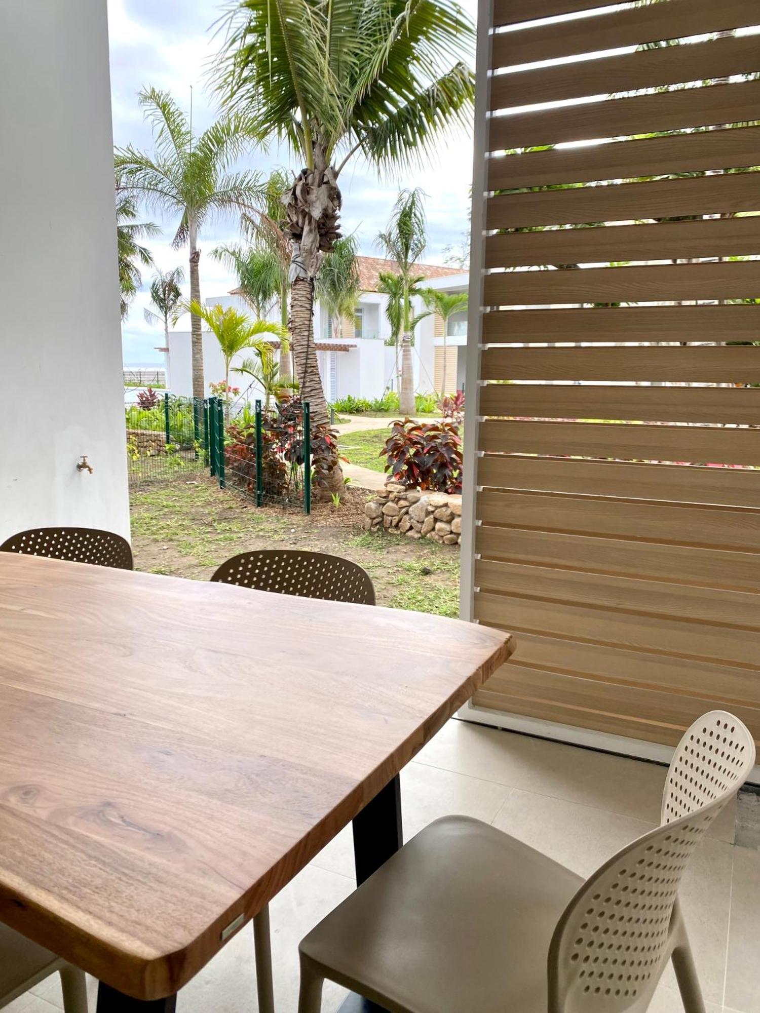 Villa Te Ura Beach Paea Exterior photo