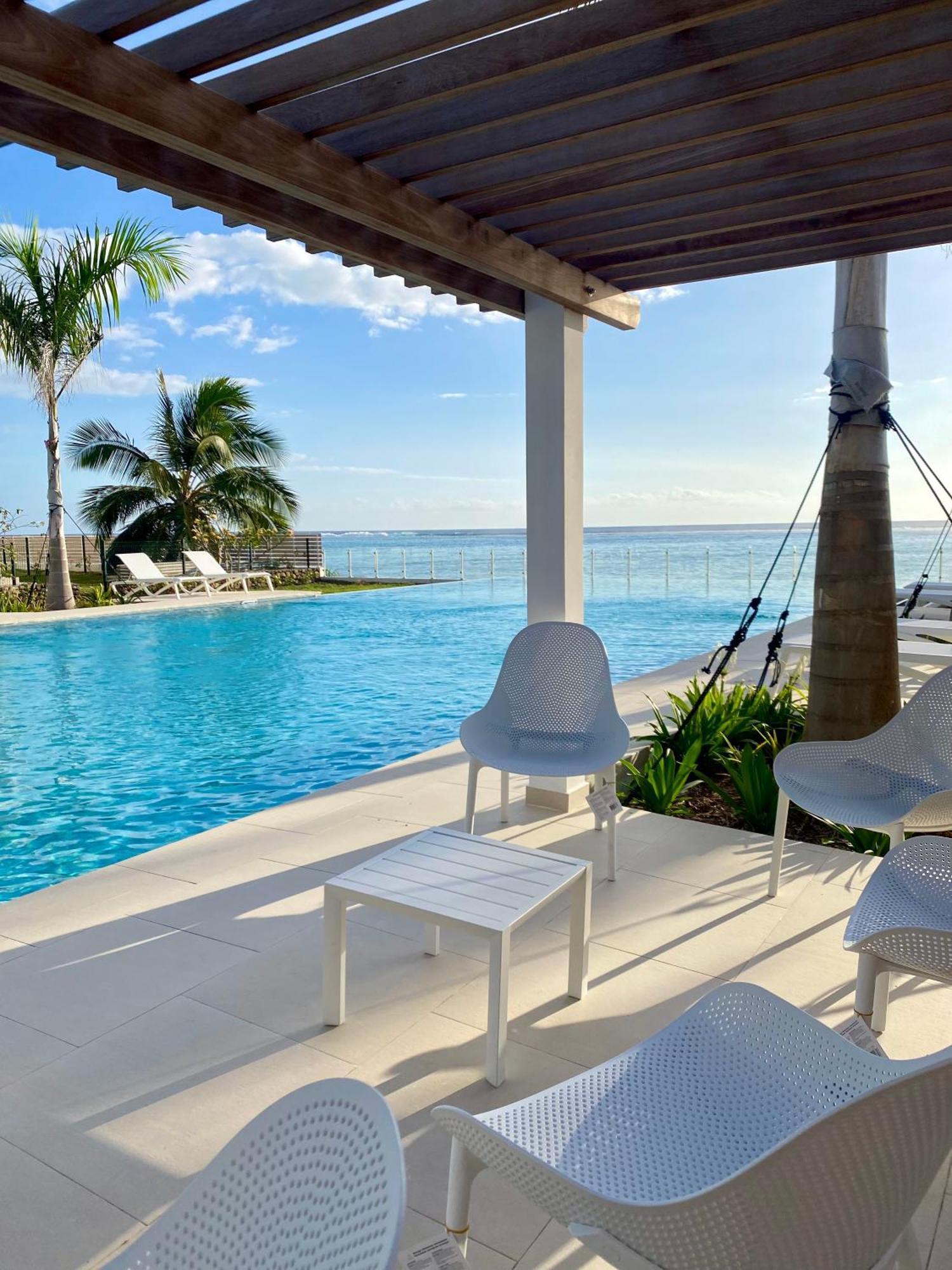 Villa Te Ura Beach Paea Exterior photo
